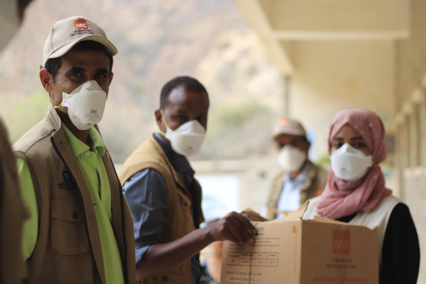 NRC education team takes precautionary measures against COVID-19 into consideration during distribution of High Energy Biscuits to displaced families in Lahj governorate.

The education team used to distribute these biscuits to children in schools as replacement for the food children would have been receiving in schools but nowadays the schools are closed so our team is distributing it to displaced families.


Photo: Abdulfatah Al Jaboly/NRC