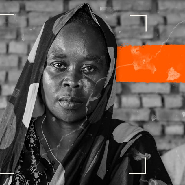 En kvinna ser rakt in i kameran.